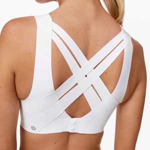 Lululemon enlite weave back high support bra
